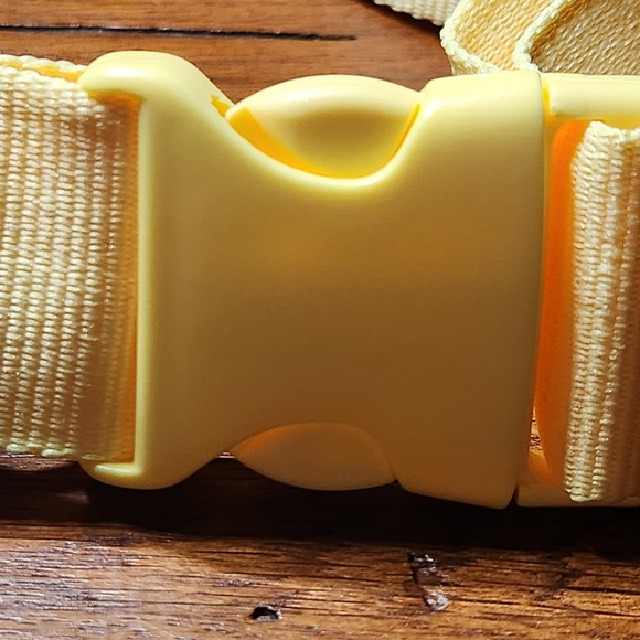 Marc Jacobs PERFECT Metallic Puffer Belt Bag Rainbow Logo Festival  NWT - Picture 8 of 8